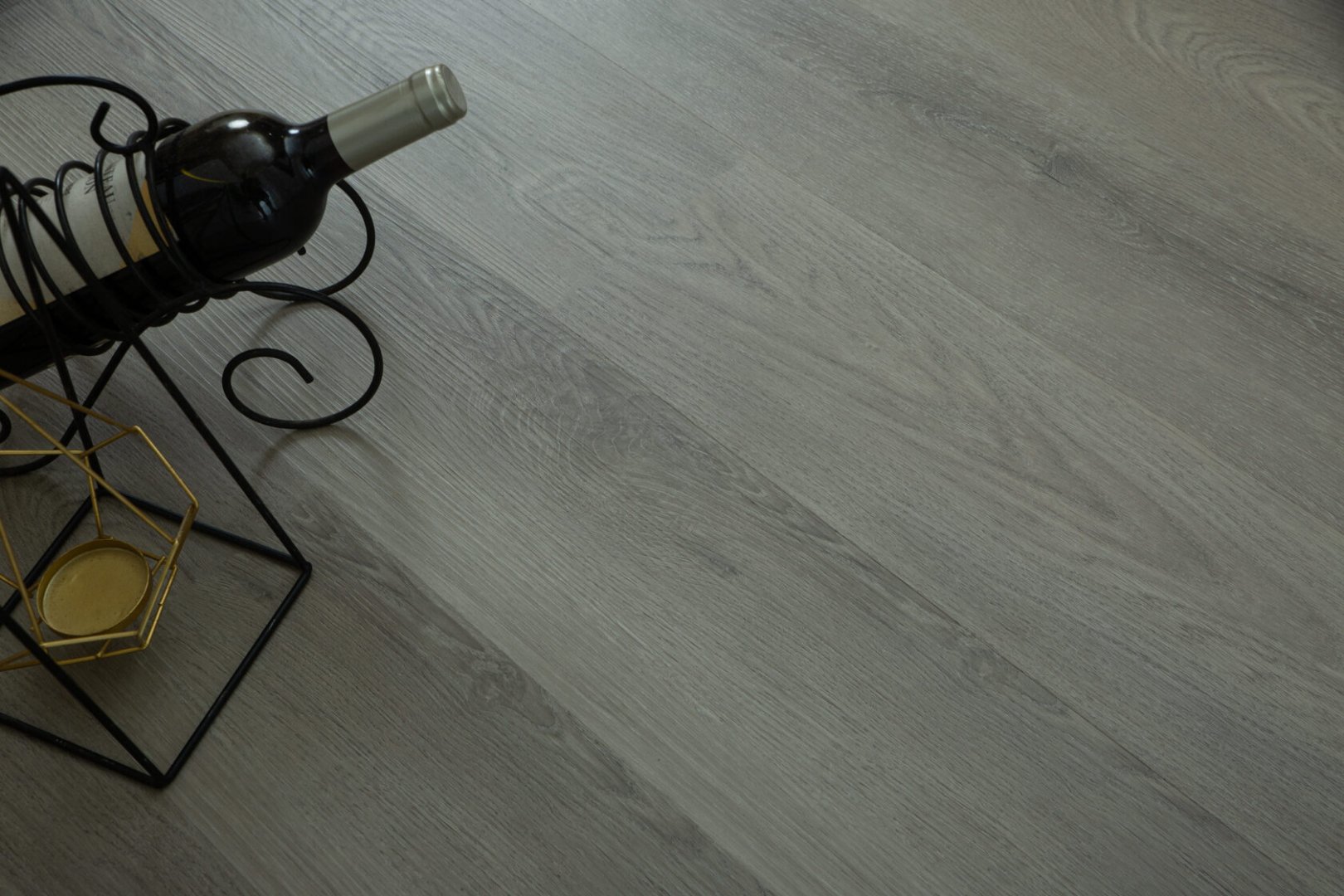 Плитка ПВХ-кварцвинил ONEFLOOR 5038-L LVT клеевая 1227х188х3 (3,23м2), 4V микро-фаска