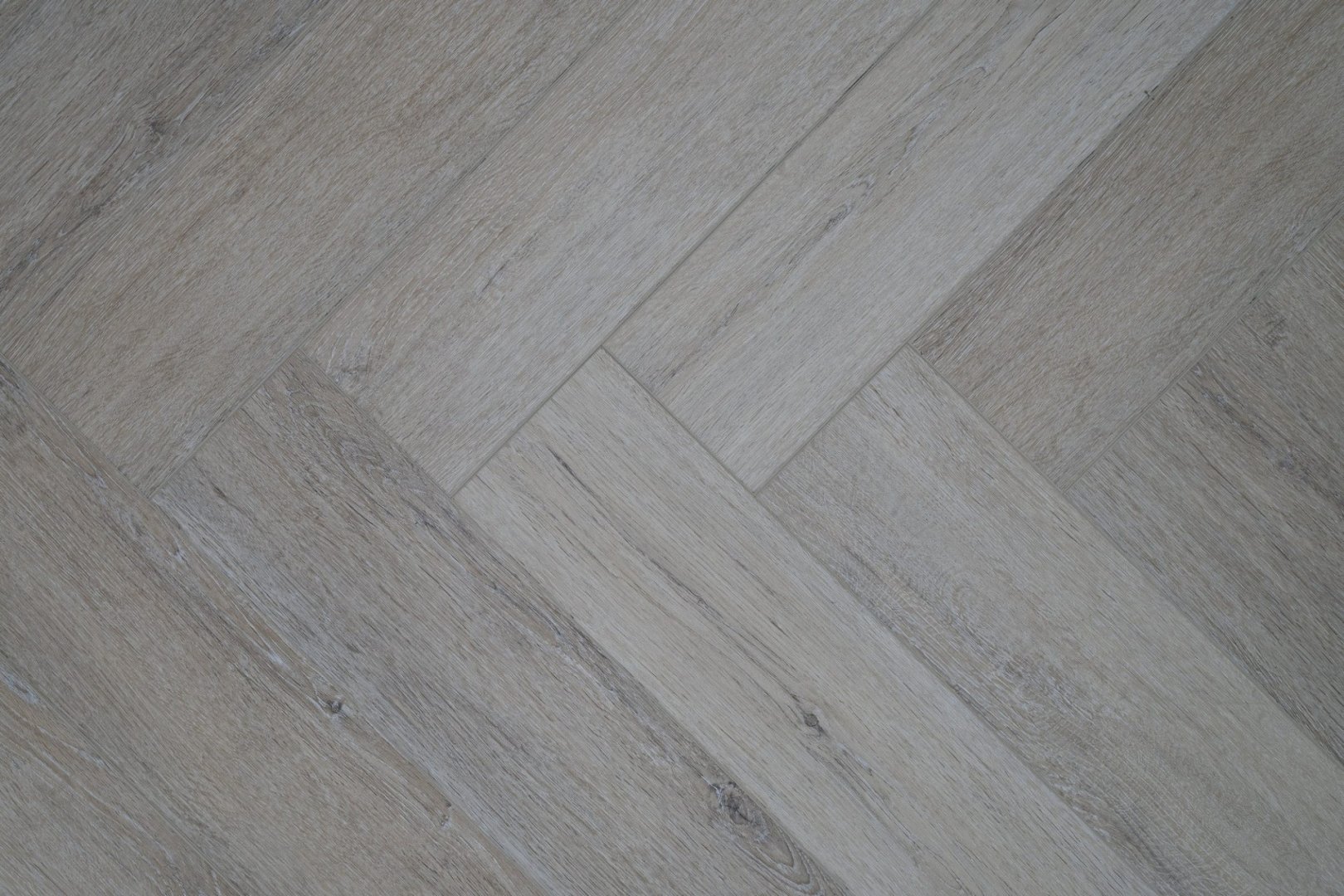 Плитка ПВХ клеевая Damy Floor Бристоль  London 590х118х2,5 (3,2м2), 4V фаска