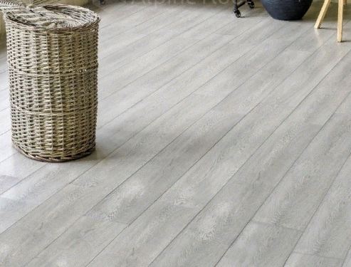 Ламинат SPC замковой Alpine Floor Норвежский Лес Intense 1220х183х6 (2,23м2), с подложкой, 4V фаска