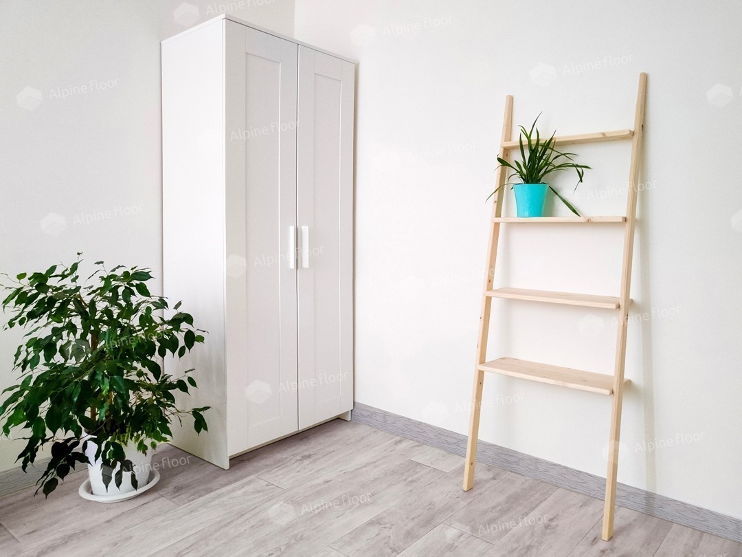 Плинтус ламинированный Alpine Floor Ясень арктик Rico 80 прямой сглаженный 2200х80х20