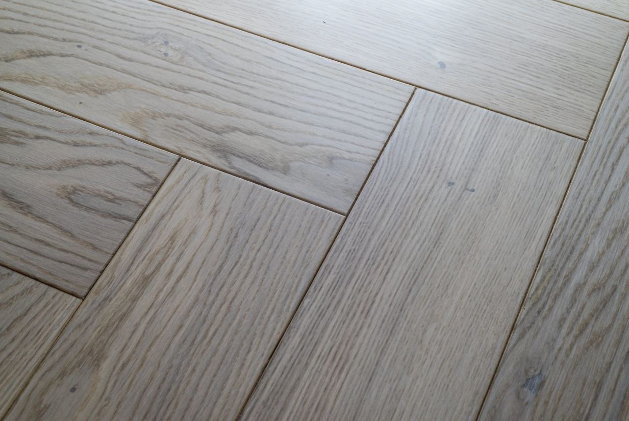 Инженерная доска клеевая Damy Floor Ванильный Luxury 600х120х15 (1,008м2) лак-UV, 12 слоев, 4V фаска