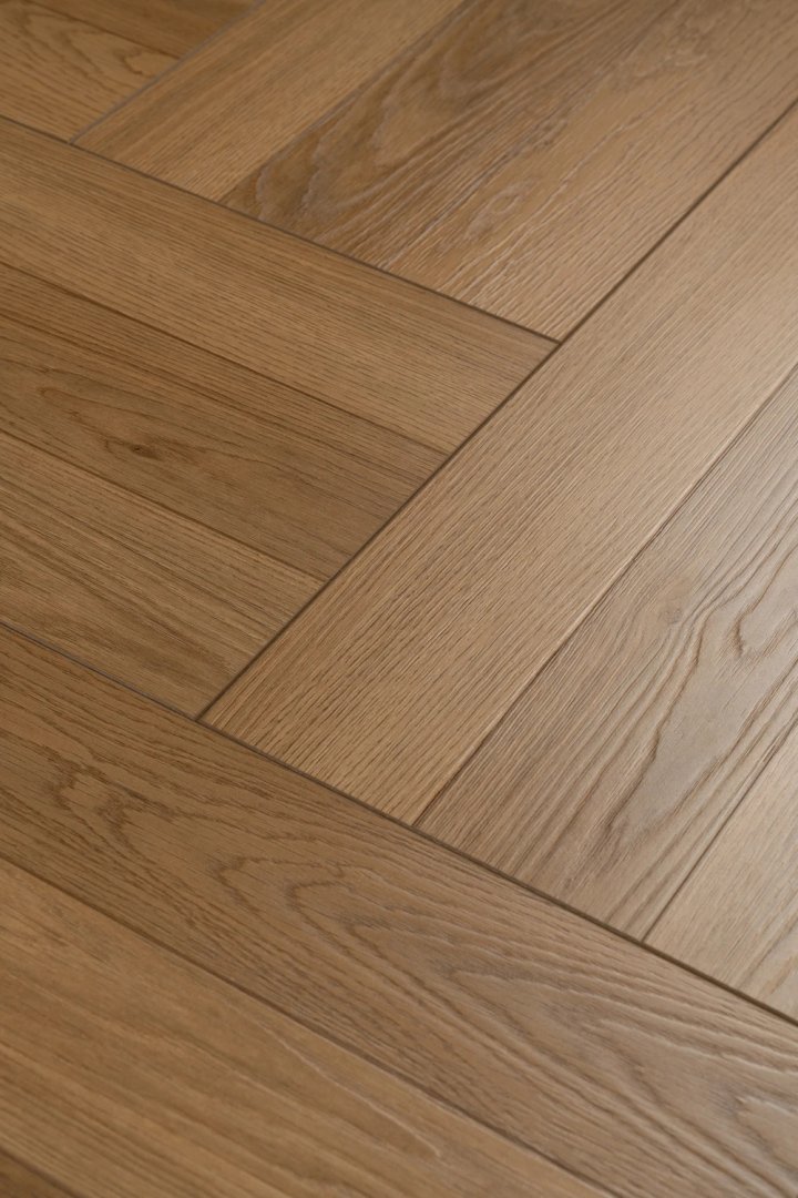 Ламинат My Step Фумо MS6908 Herringbone 3Strips 600х238х8 (2,285м2), замок (Uniclic), 4V фаска