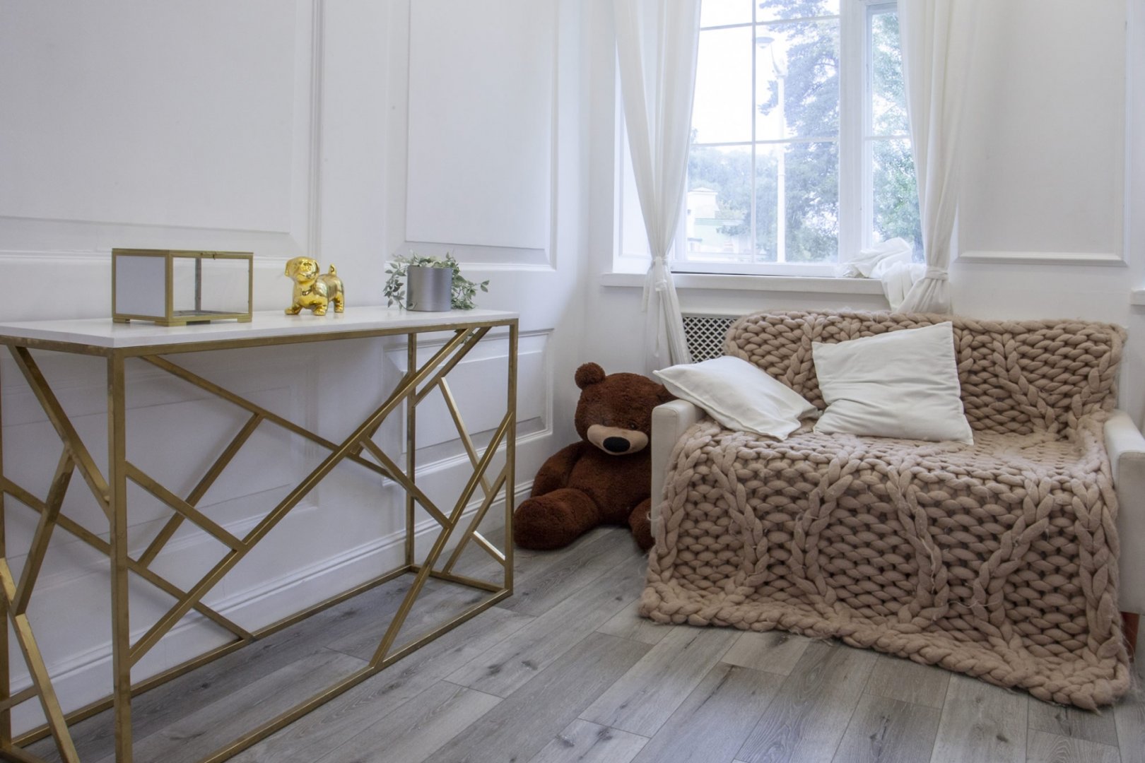 Плитка ПВХ-кварцвинил Damy Floor Дуб Состаренный Серый Family 1220х180х4 (2,635м2), 4V фаска