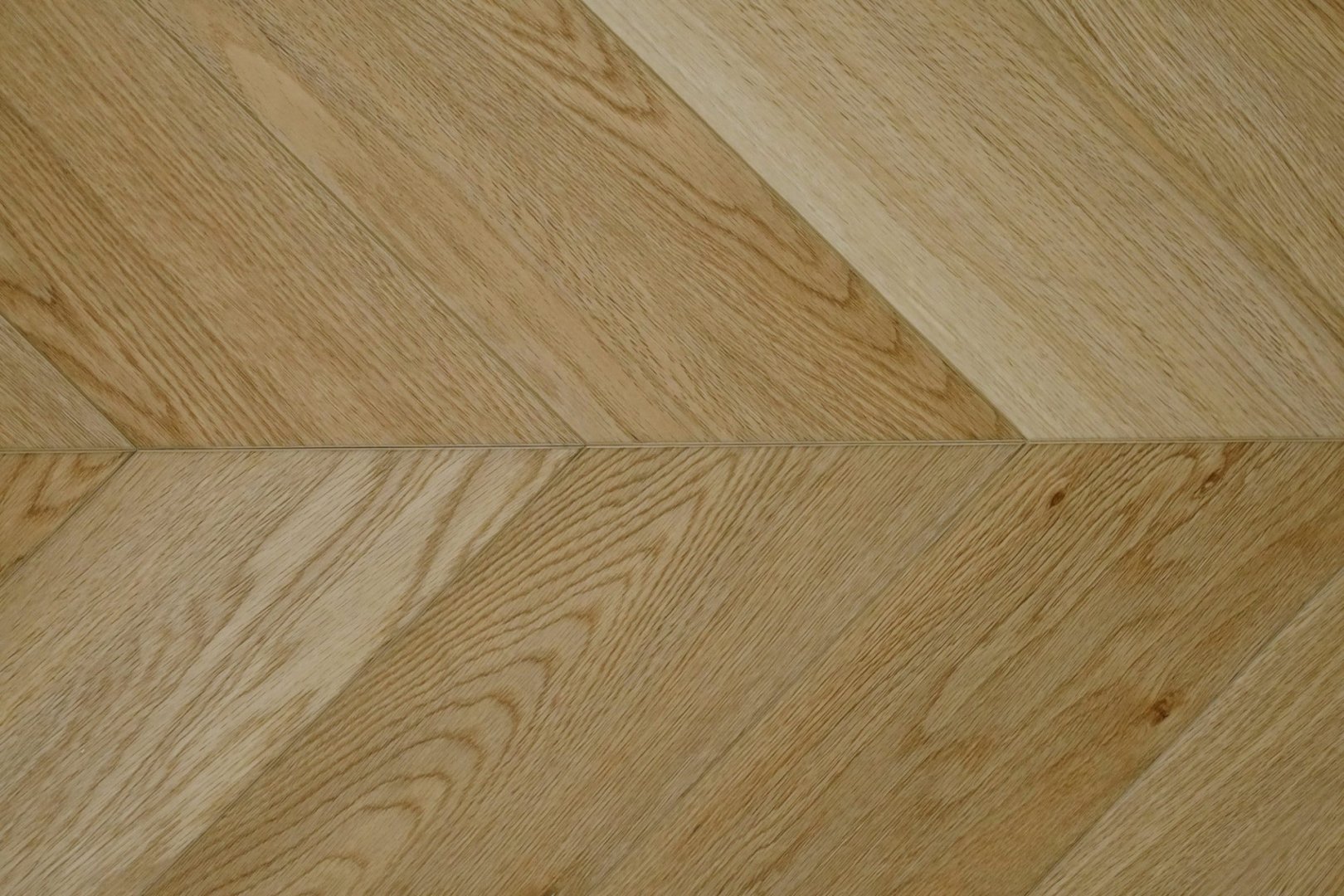 Плитка ПВХ-кварцвинил Damy Floor Тюильри Chevron 5мм 600х127х5 (1,676м2), 4V фаска