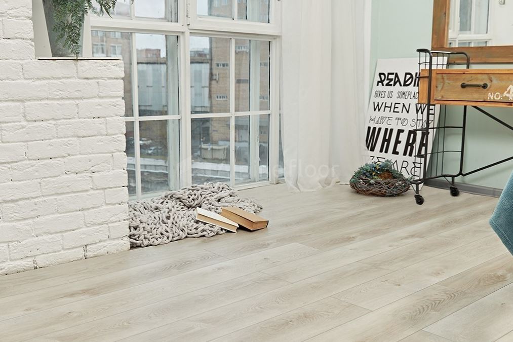 Плитка ПВХ замковая Alpine Floor Дуб Белая ночь ABA ECO 7-2 Premium XL 1524х180х8 (2,195м2), с подло