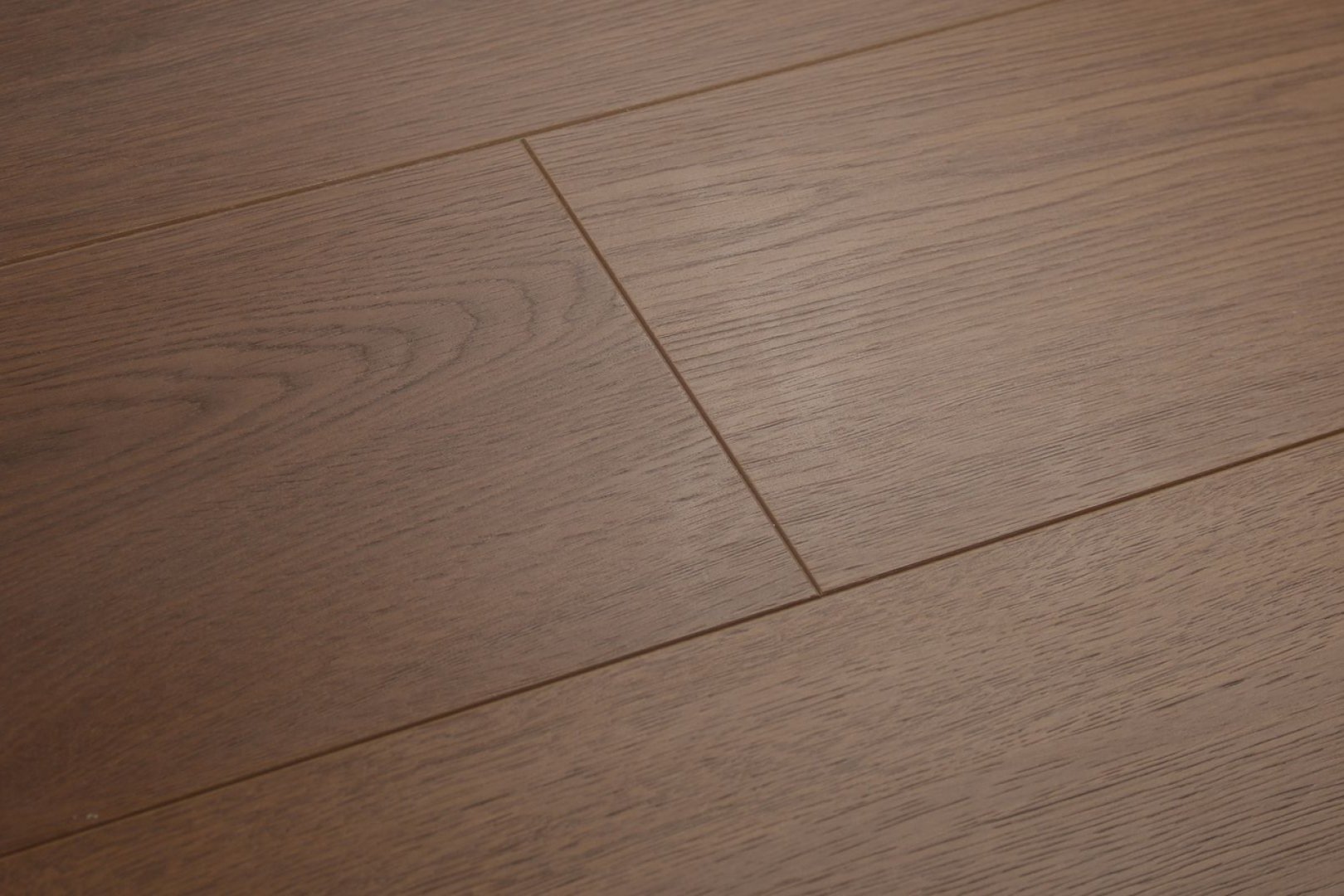 Ламинат Damy Floor Дуб Солсбери Tradition 1217х196х8 (3,339м2), замок (Uniclic), 4V фаска