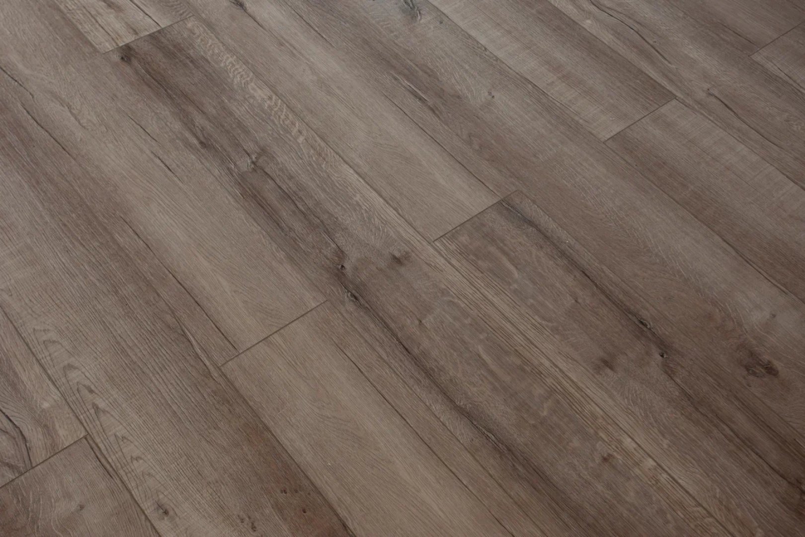 Плитка ПВХ-кварцвинил Damy Floor Дуб Изысканный Family 1220х180х4 (2,635м2), 4V фаска