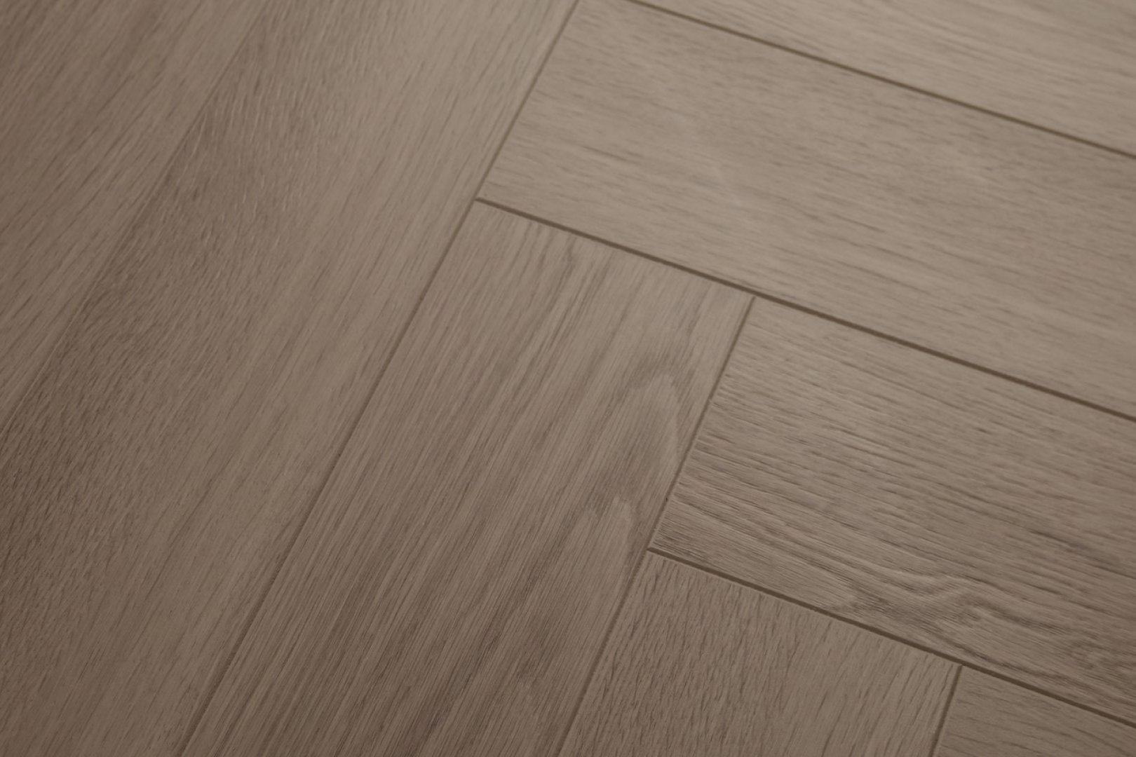 Ламинат Damy Floor Дуб Нормандский Heritage Ёлка 606х101х8 (1,591м2), замок (Uniclic), 4V фаска