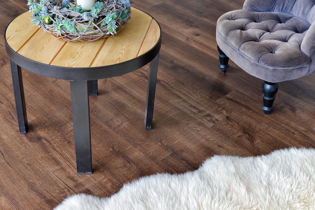 Ламинат SPC замковой Alpine Floor Дуб Мокка Real Wood 1220х183х6 (2,23м2), с подложкой, 4V фаска